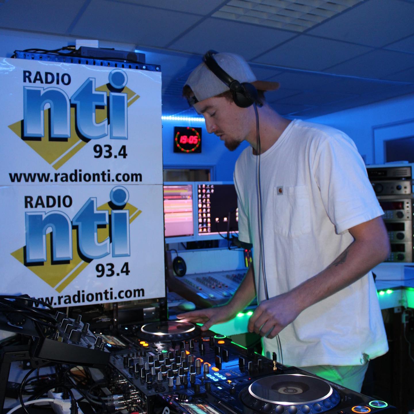 1 - Parlanto.jpg (177 KB)