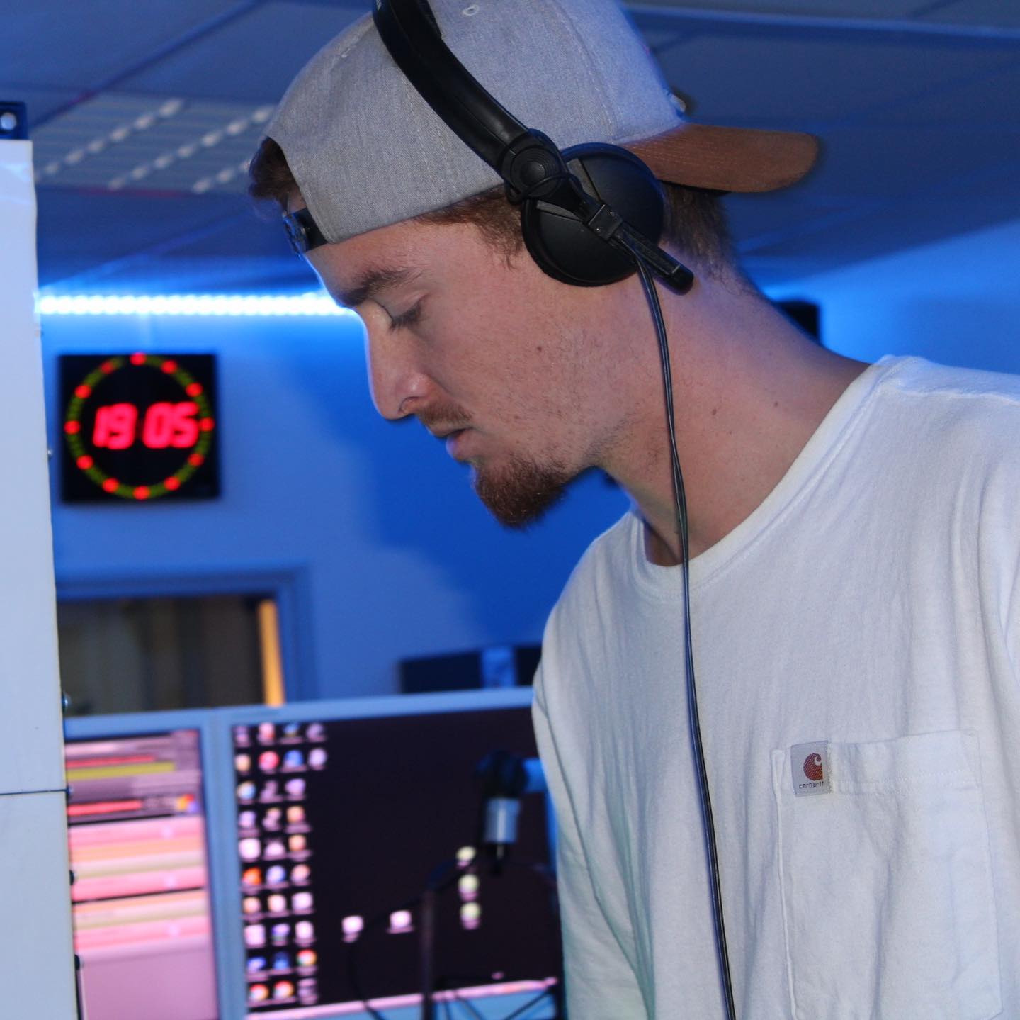 5 - Parlanto.jpg (133 KB)